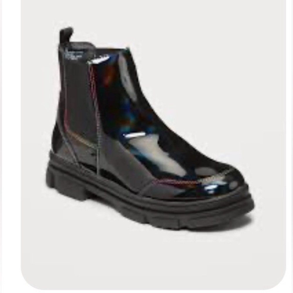Old Navy Kids Black Patent Chelsea Boots